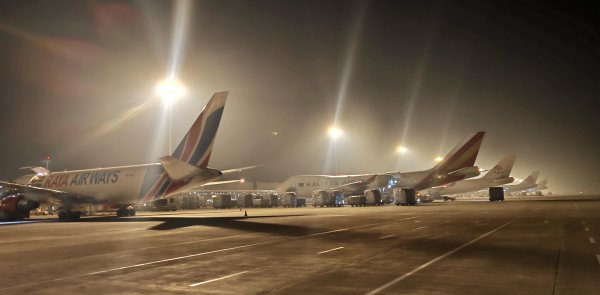 配资门户官方平台 航线通枢纽活 降本增效再加力——河南以“空中丝路”建设“稳外贸”观察